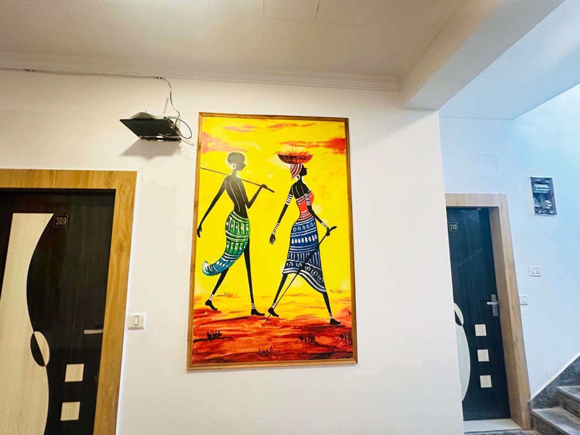 Hotel Vvs Near Delhi Airport Нью-Дели Экстерьер фото